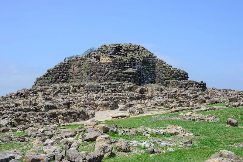L'antico sito archeologico nuragico di Su Nuraxi a Barumini, in Sardegna.