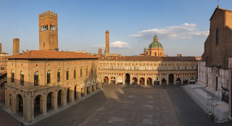Piazza Maggiore e San Petronio — Bologna