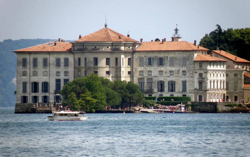palazzo Borromeo — Stresa