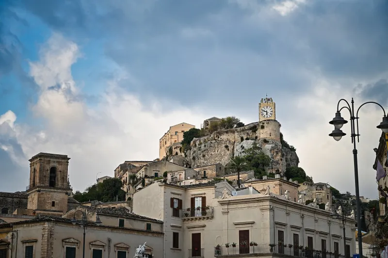 Castello dei conti di Modica — Modica