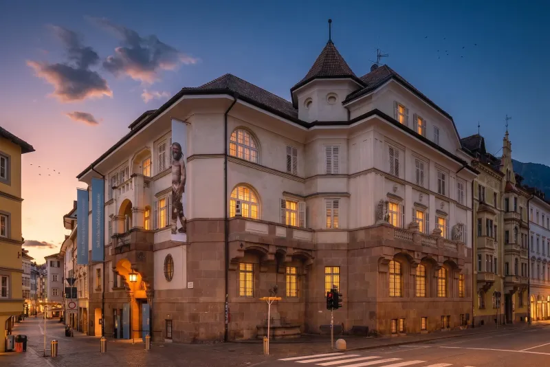 Museo Archeologico e Ötzi — Bolzano